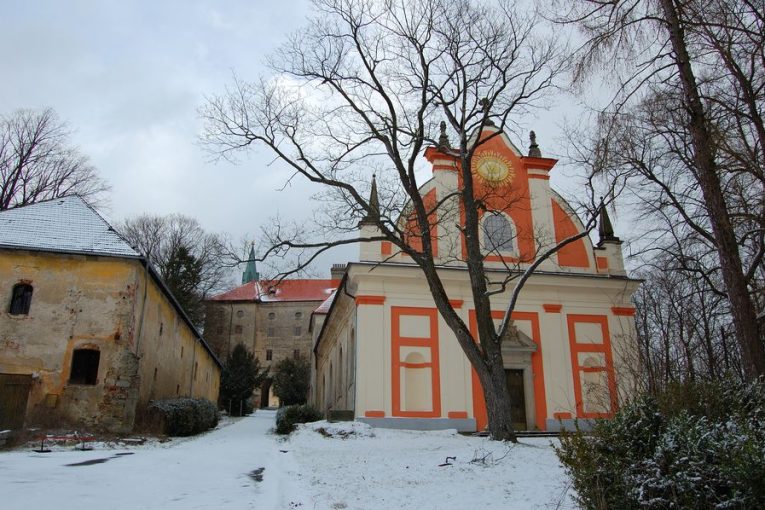 Kostel Nanebevzetí Panny Marie na Zelené Hoře. Zdroj foto: Kulturní a informační centrum v Nepomuku