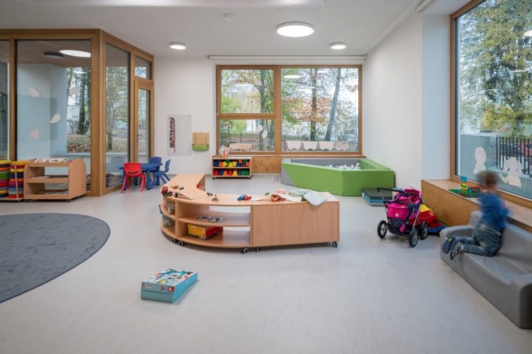 Díky nové budově je dostatek míst pro předškoláky