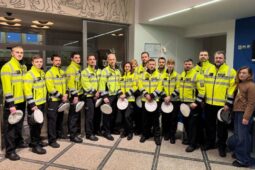 Pomáhají na silnici i mimo službu. Policisté z Velkého Beranova hromadně darovali krev