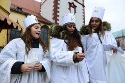 Otrokovice vyhlíží Tříkrálovou koledu a hledají dobrovolníky