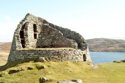 Jak se žilo v kamenných věžích severního Skotska. Záhada skotských brochů