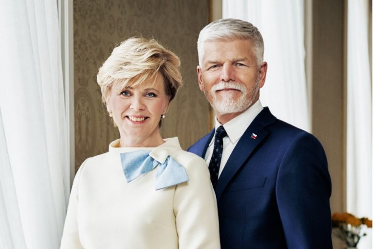 Prezident Petr Pavel s manželkou Evou Pavlovou