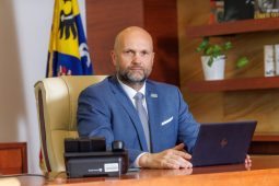 Hejtman Moravskoslezského kraje ke střelbě v obci Chřibská: My víme, jak hluboko takové věci bolí