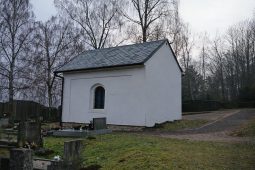 Střecha márnice na hřbitově prošla úpravami