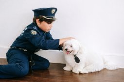 Pes pomáhá policii při svědeckých výpovědích dětí a seniorů