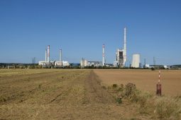 Praha mění teplárenství. Dohoda s ČEZ ESCO má zabránit zdražení tepla