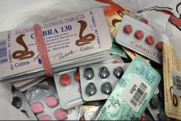 Plzeňští celníci zasáhli: Zadrželi stovky nelegálních léků!