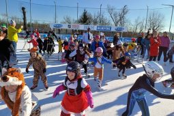 Vypukne Týden plný bruslení. Užijí si děti i zamilované páry