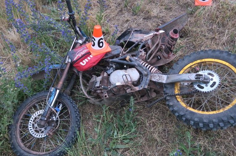 Havarovaná motokrosová motorka