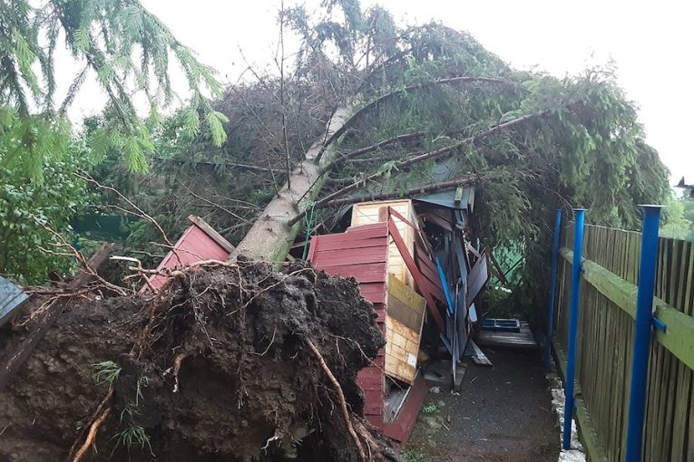Olomouckým krajem se prohnaly bouřky