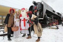 Zažijte Mikuláše na kolejích! Parní vlak vyráží z Olomouce